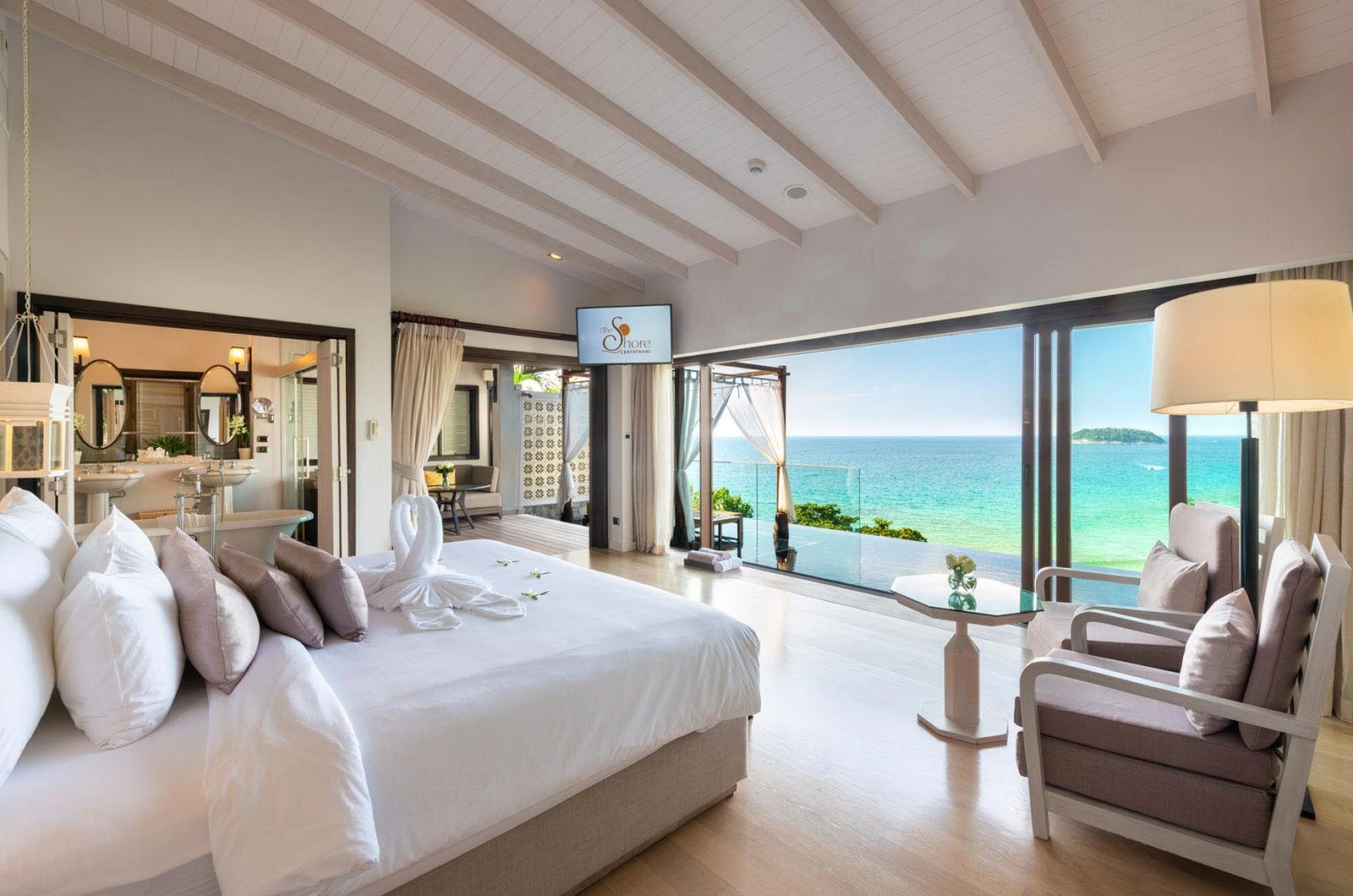Seaview Pool Villa в The Shore at Katathani