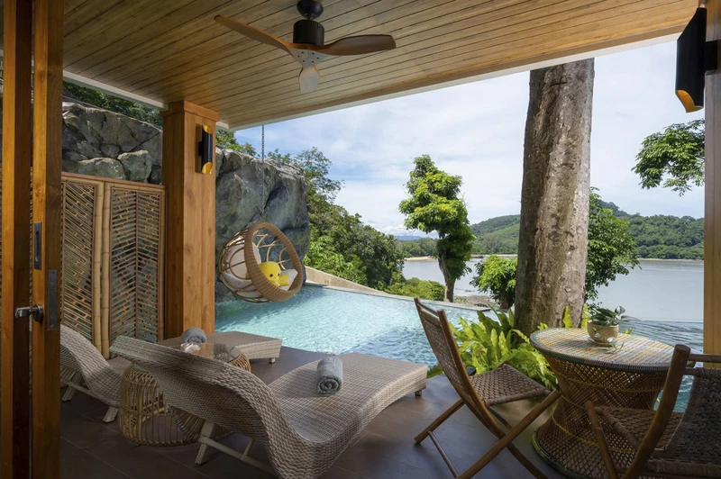 2 Bedroom Family Pool Villa в Sinae Phuket — фото 3