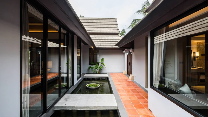 Two-Bedroom Beachfront Pool Villa Nai Yang — фото 1